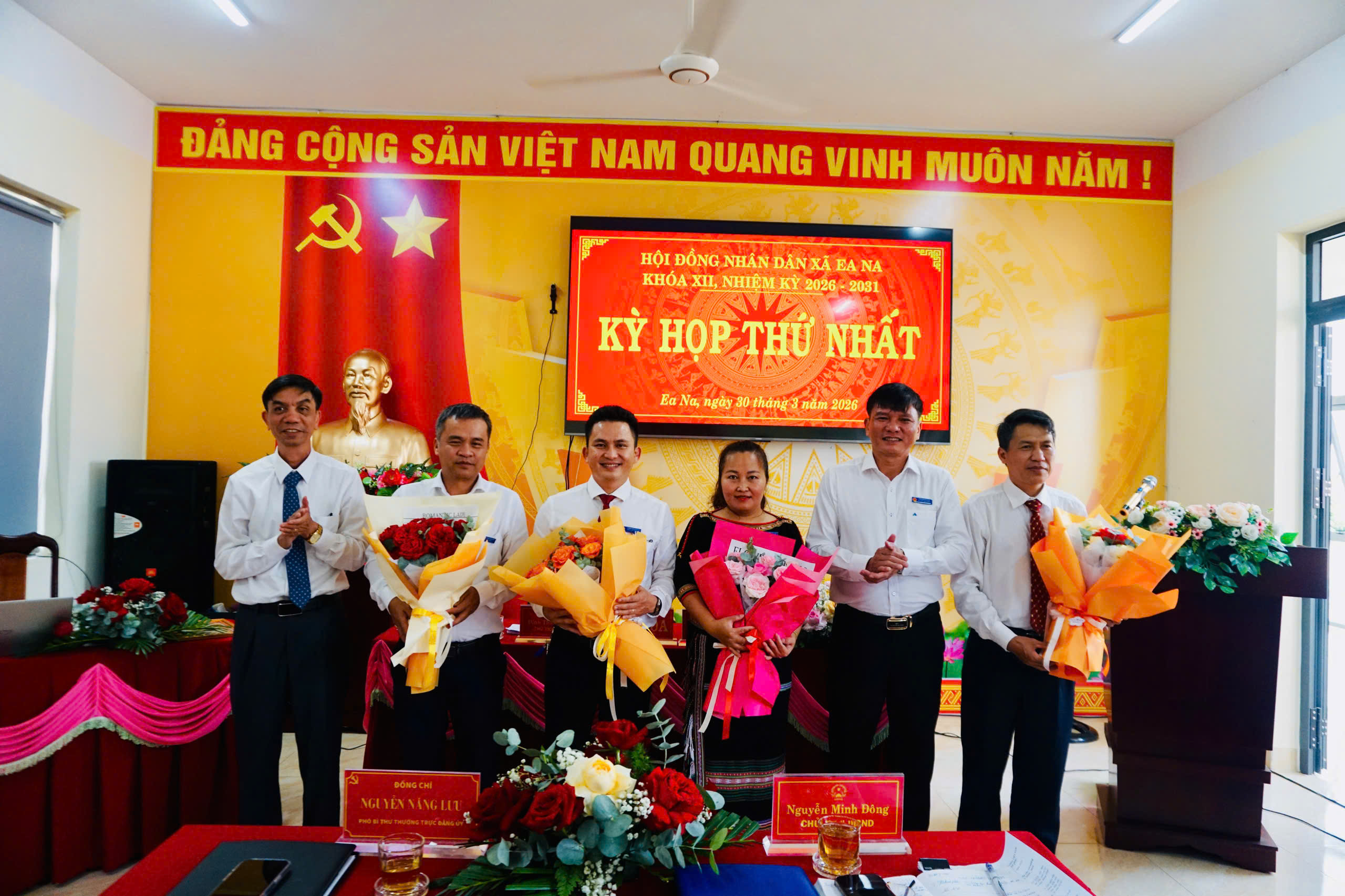 HỘI ĐỒNG NHÂN DÂN XÃ EA NA TỔ CHỨC KỲ HỌP THỨ NHẤT HĐND XÃ KHÓA XII, NHIỆM KỲ 2026-2031