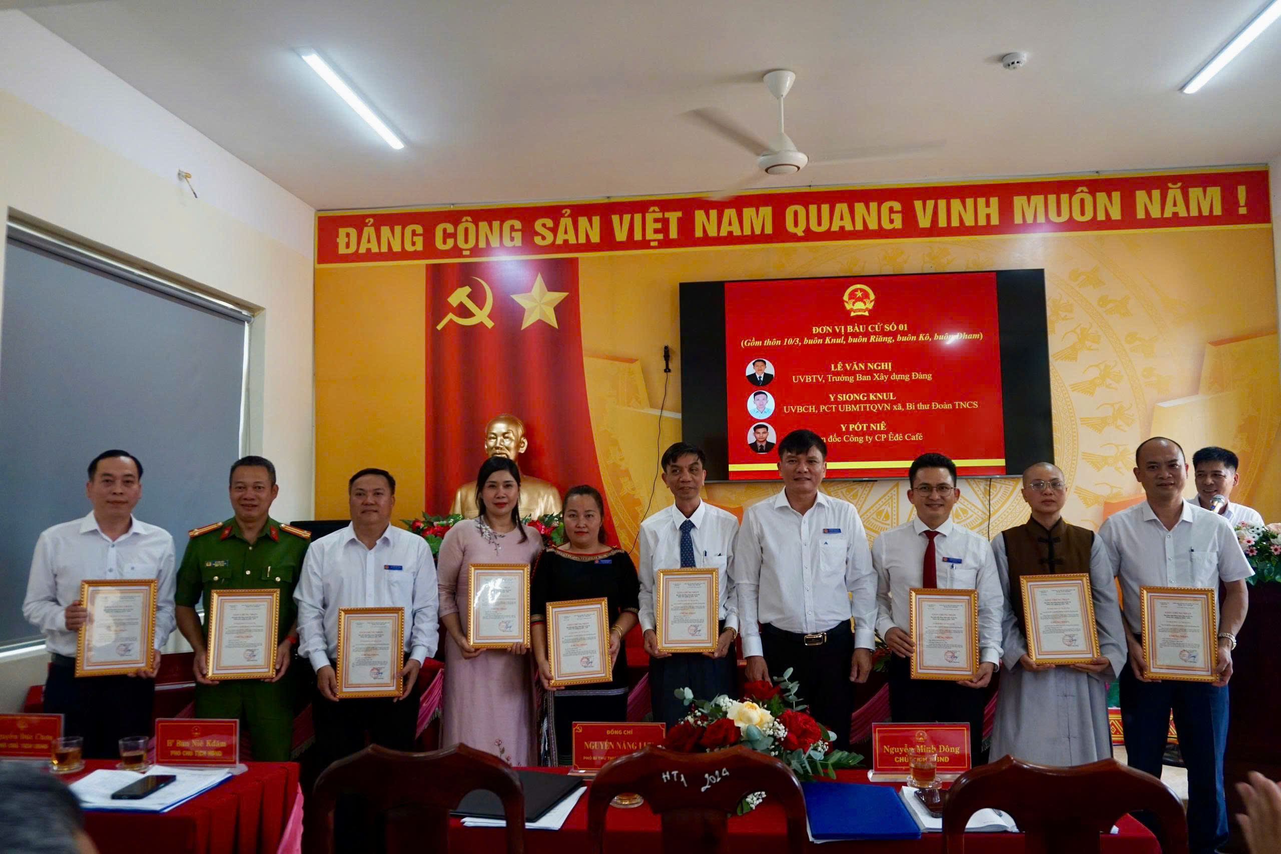 z7687222040003-f29244c849d9201022e0b7a07a7a1081