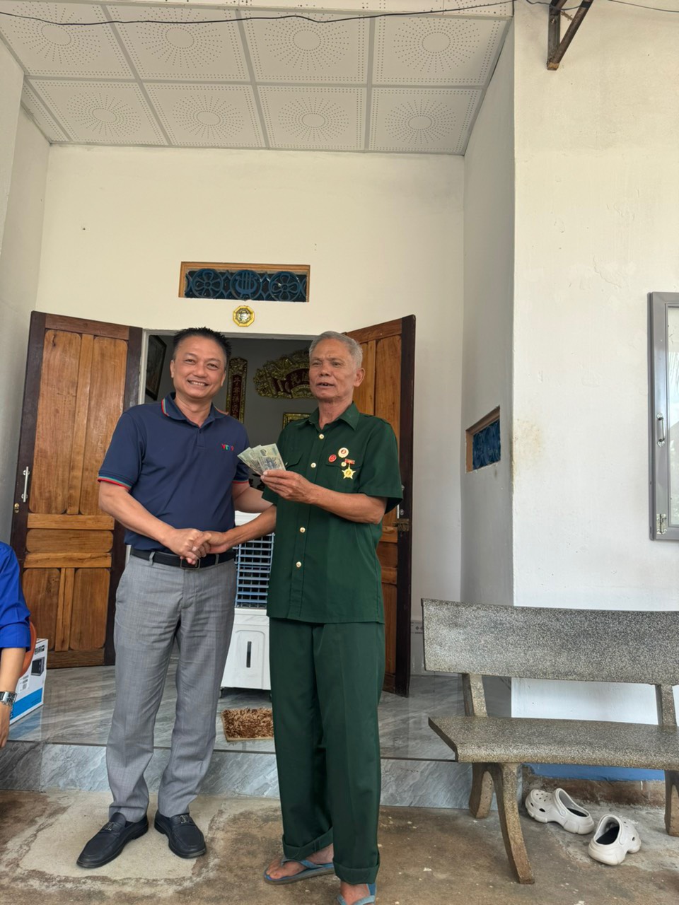 z5462096877973_f571176e964deae89a1f068fb148f961