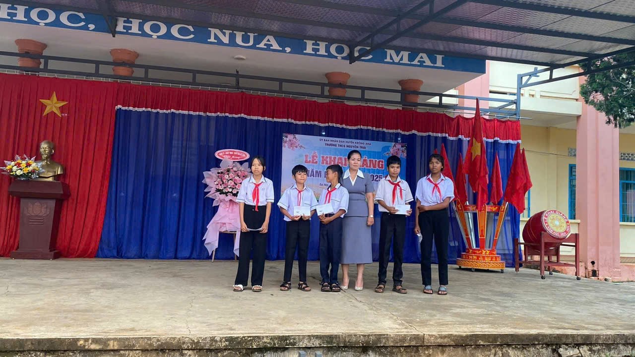 z5802122962484_b6fdf0f631327d08f0961c5b59e26673