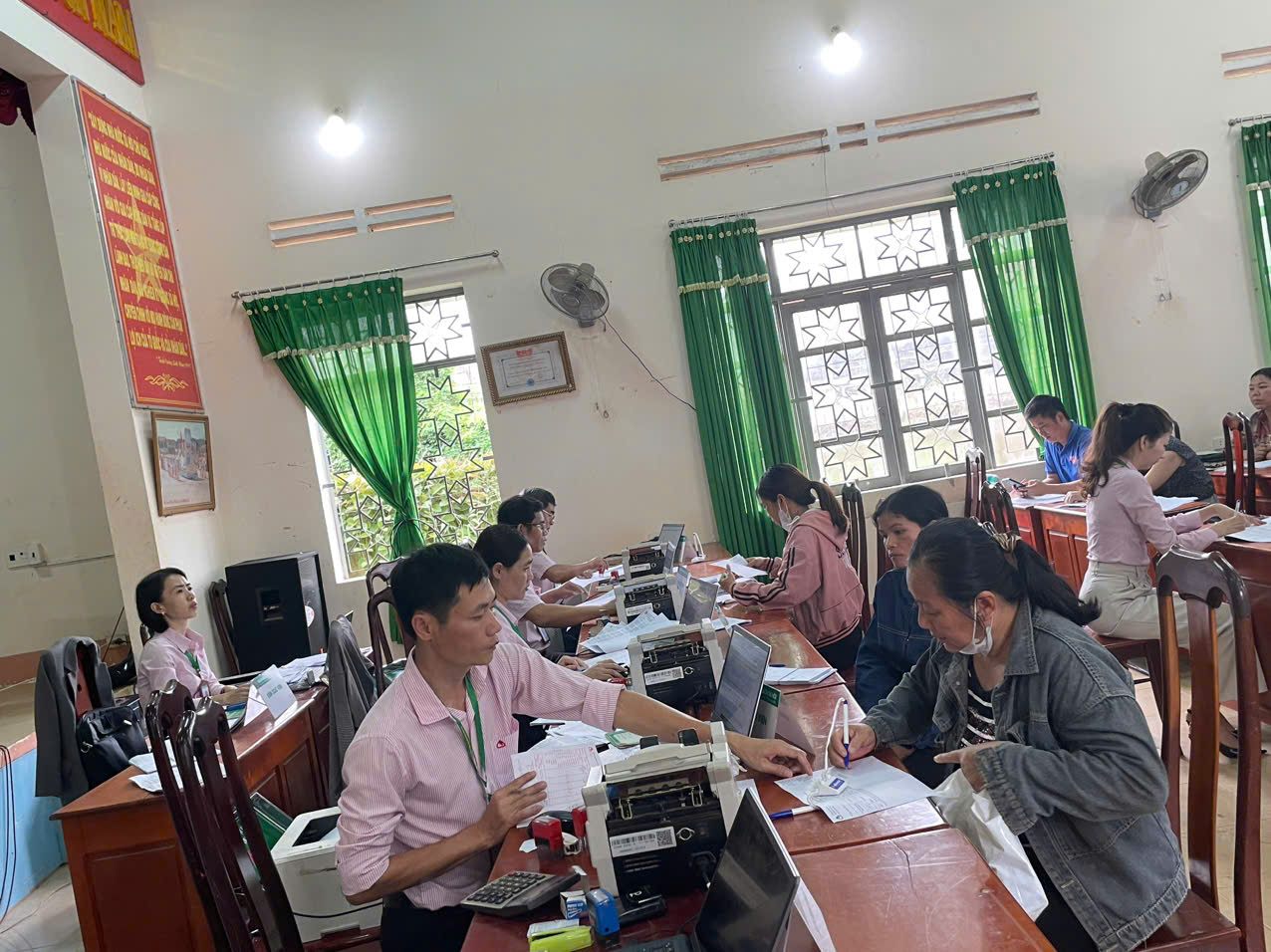 z5883044185498_b624ccc7e37399296c2812863dda86d3