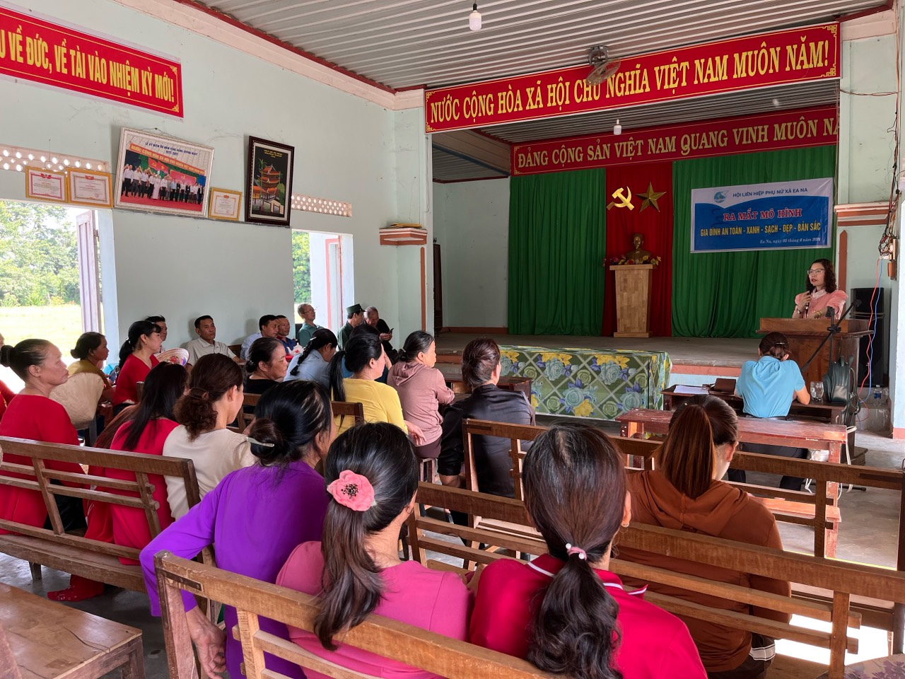 z5513093794048_7e371174c57d1e5ae75ec2775f7b3548