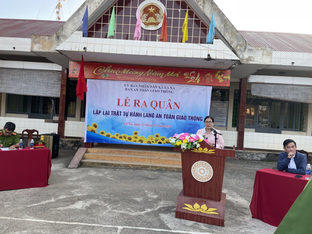 z5067893370229_9af4d3e8295a66271a69e92e815b81f4