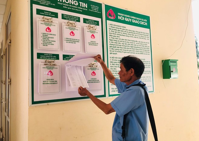 TẬN TỤY VỚI NGHĨA TÌNH – NGƯỜI TỔ TRƯỞNG TỔ TIẾT KIỆM VÀ VAY VỐN GƯƠNG MẪU Ở THÔN ĐỒNG TÂM